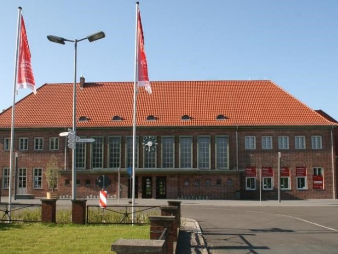 Ehemaliges Bahnhofsgebäude in Wittstock/Dosse wird Mobilitäts- und Verwaltungszentrum