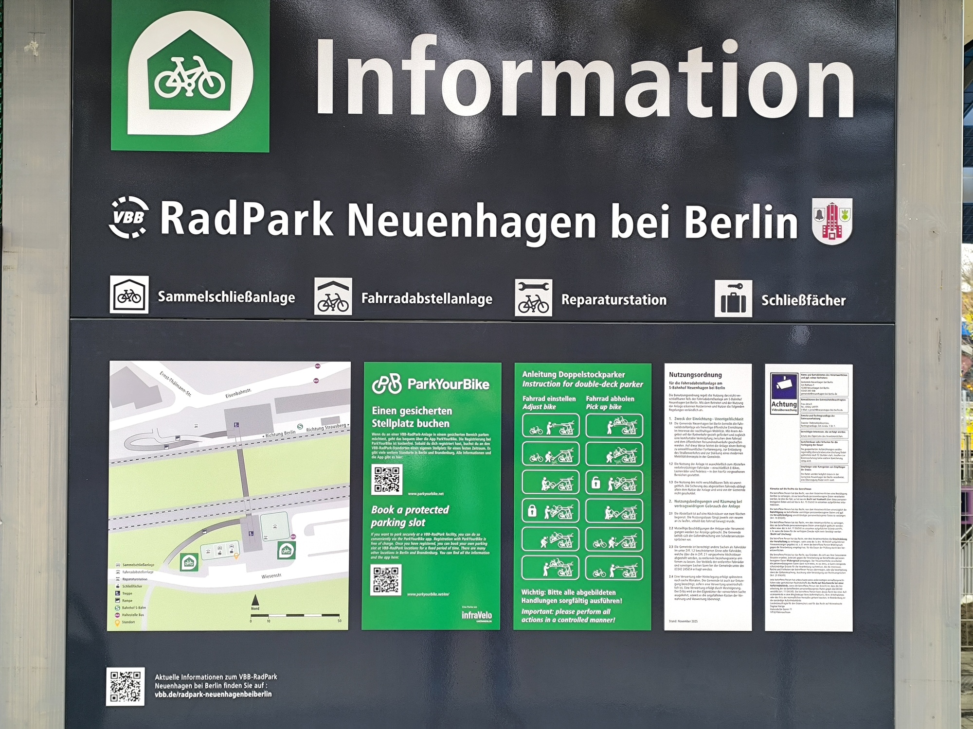 Fahrradschließanlage in Neuenhagen bei Berlin hier Tafel mit Informationen