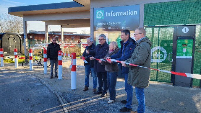RadPark am Bahnhof Dahlewitz Bild 1