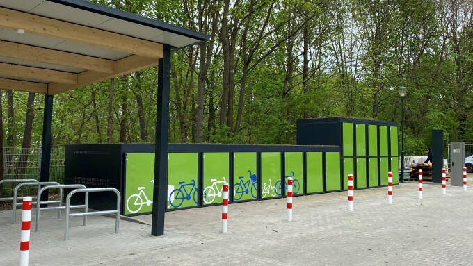 Fahrradboxen und Anlehnbügel in Hohen Neuendorf: Fahrradabstellanlage