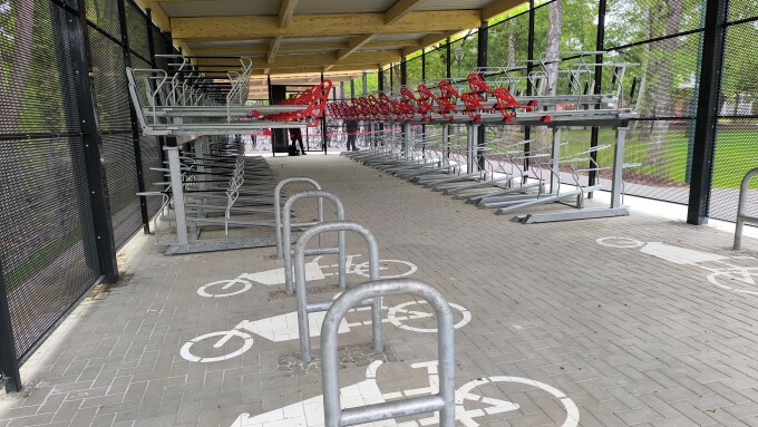 Sammelschließanlage innen Hohen Neuendorf: Fahrradabstellanlage